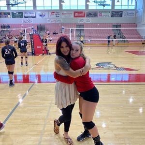 Meet your Posher, Elainah